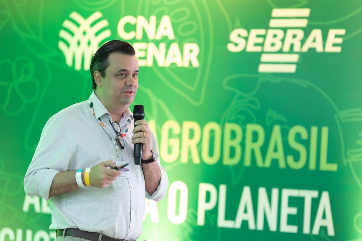 Presidente da Abiec, Roberto Perosa, fala sobre sustentabilidade da pecuária na Agrizone, na COP 30, em Belém. | Foto: Wenderson Araujo/Trilux