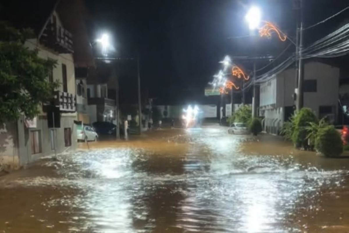 Treze Tílias foi um dos municípios que mais tiveram danos com as chuvas em SC. Foto: Bombeiros/Divulgação