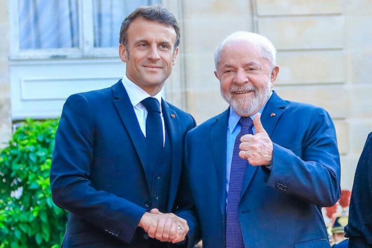 Lula diz a Macron que acordo Mercosul-UE é positivo para os 2 blocos