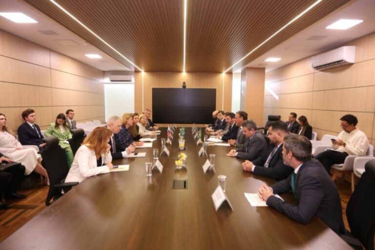 Comércio de fertilizantes e carnes marca aproximação entre Brasil e Rússia