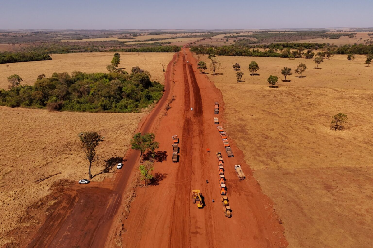Governo de Goiás estima 500 km de rodovias em obras no estado. Foto: Goinfra/Divulgação