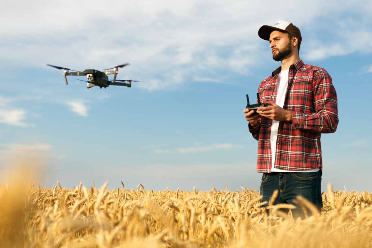 piloto de drone agrícola