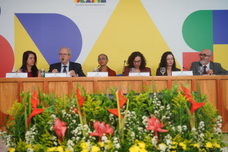 Governo oficializa Plano Clima com meta de neutralidade de emissões até 2050